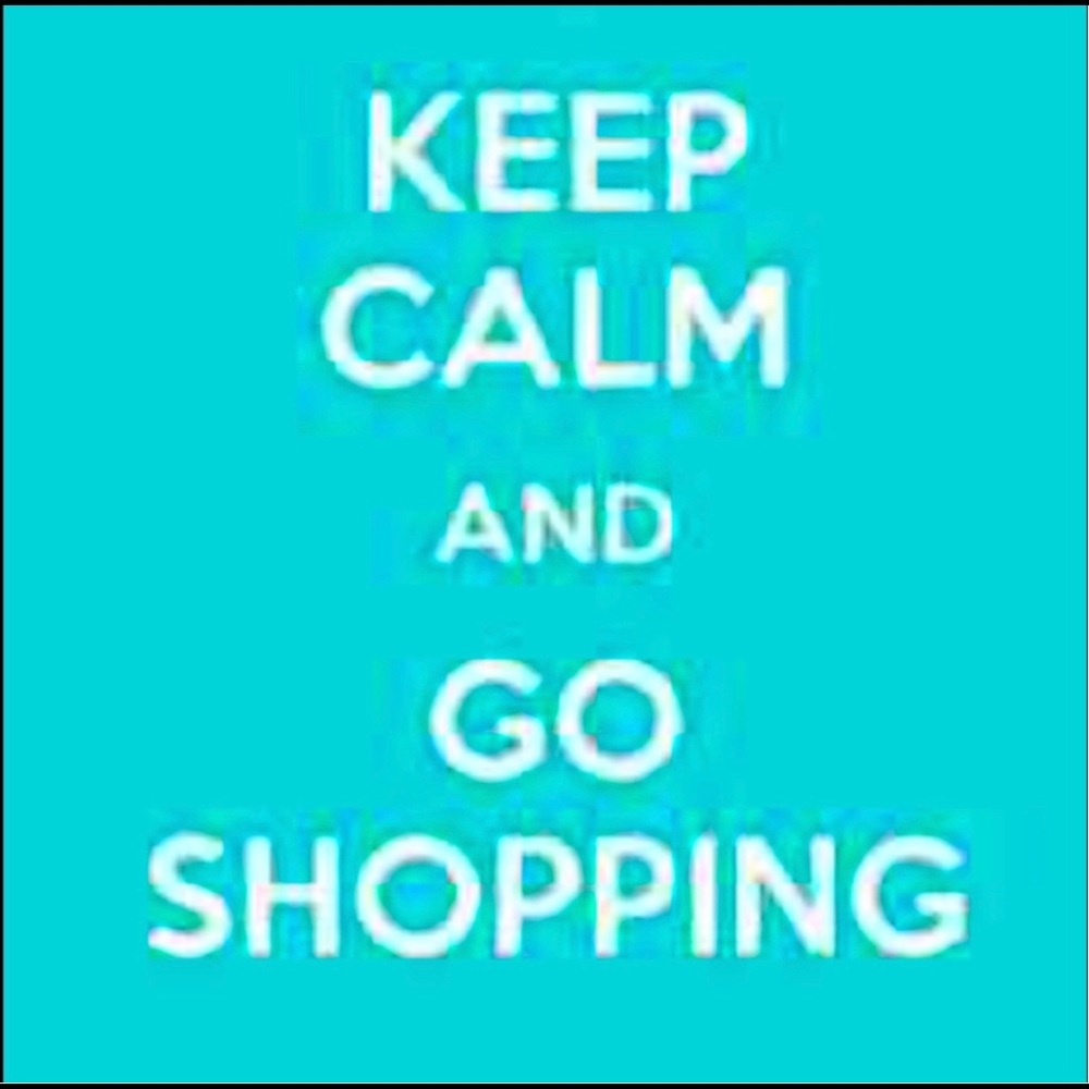 Shop on & bundle👙👗👠👛